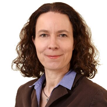 Portrait von Miriam Dross.