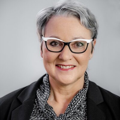 Portrait von Christine Fuchs.